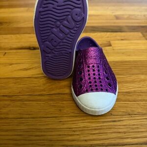 Native Kids Sparkly Purple Sneakers